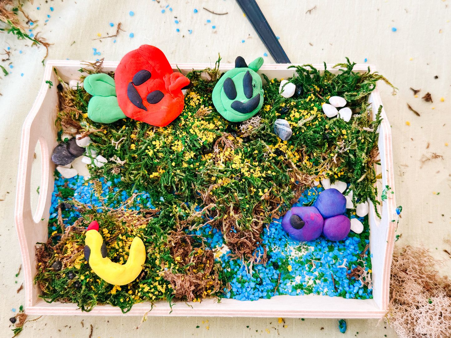 Hahchi Box: Adventuring to Earth